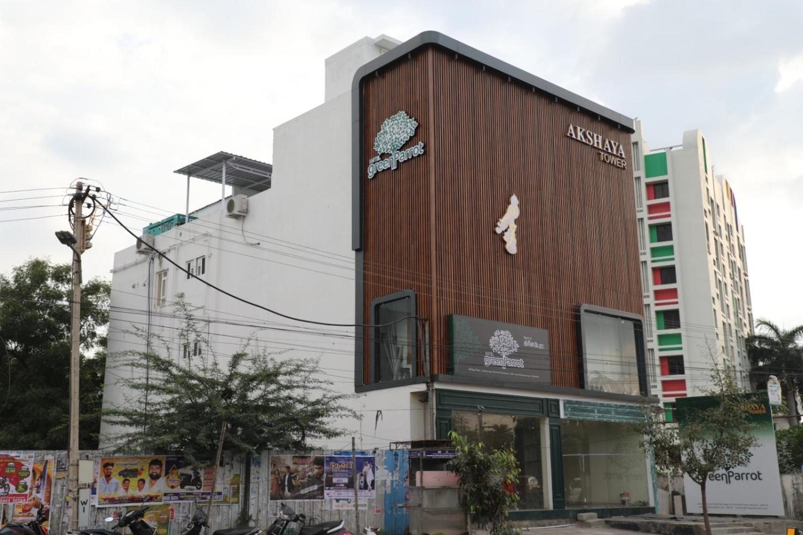 Hotel Green Parrot Madurai Esterno foto